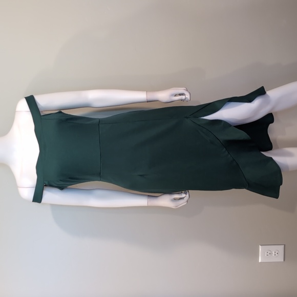 SHEIN Dresses & Skirts - SHEIN Green Sweetheart Off Shoulder Ruffle Hem Midi Dress With Slit Size Medium